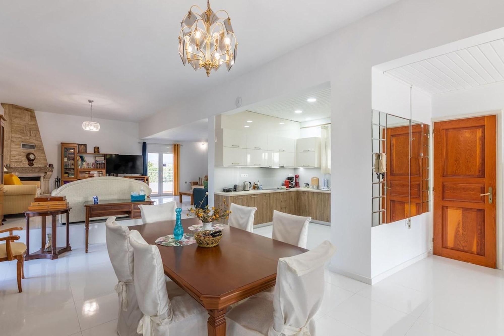 Amazing Villa Chrysanthi With Private Pool In Heraklion Epano Vathia Экстерьер фото