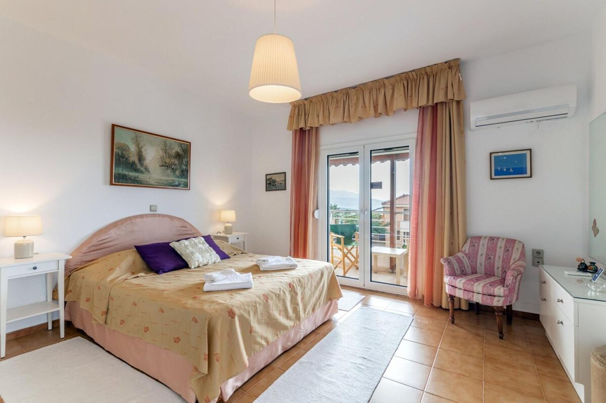 Amazing Villa Chrysanthi With Private Pool In Heraklion Epano Vathia Экстерьер фото